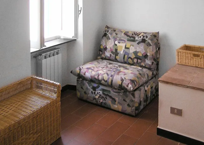Vakantiehuis 3 Bedroom Stunning In Monte Marcello